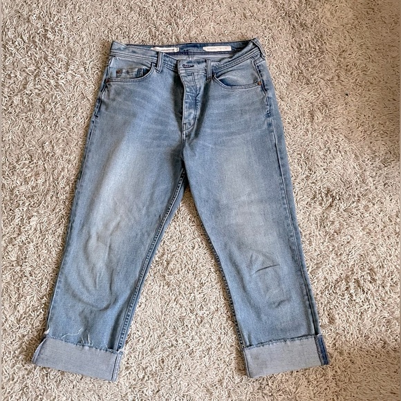 Pilcro (Anthro) Cropped Boyfriend Jeans - Picture 3 of 4